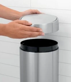 Brabantia Slide Bin Prullenbak - 5 L - Matt Black -Brabantia 1029x1200 16
