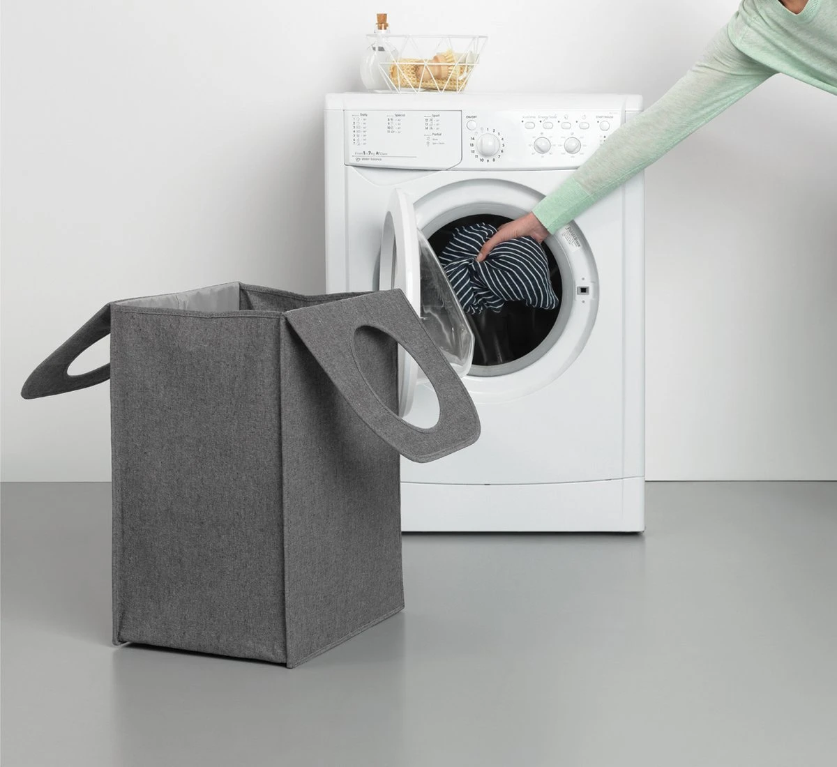 Brabantia Wasmand Met Deksel - 55 L - Grey 8 Brabantia Wasmand Met Deksel - 55 L - Grey - Afbeelding 6