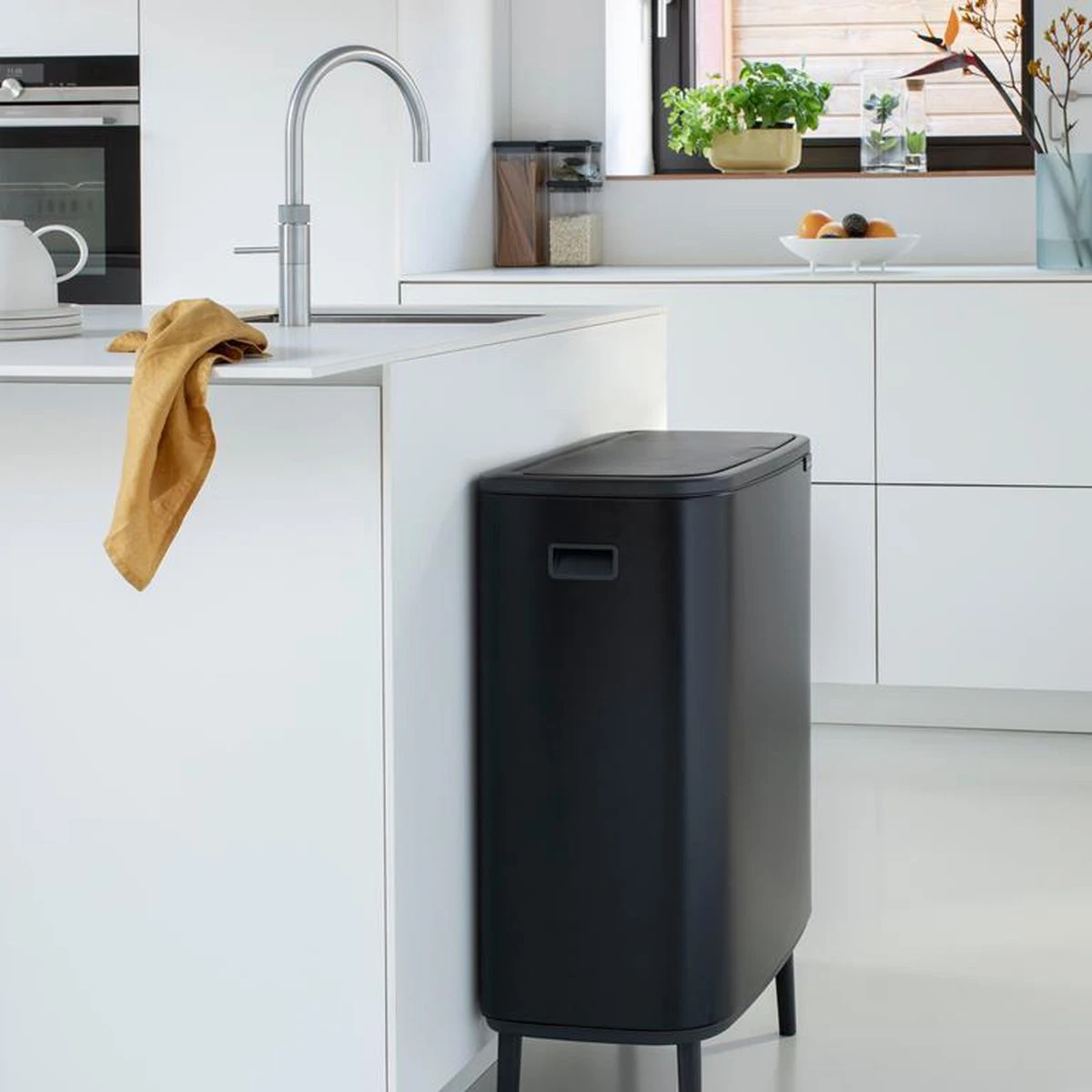 Brabantia - Bo Touch Bin Hi 60 L Matt Black 12 Brabantia - Bo Touch Bin Hi 60 L Matt Black - Afbeelding 11