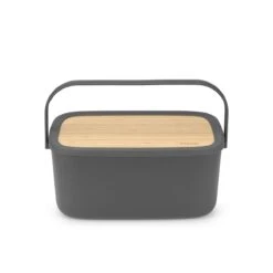 Brabantia Nic Broodtrommel - Met Bamboe Deksel - Dark Grey 19 Brabantia Nic Broodtrommel - Met Bamboe Deksel - Dark Grey -Brabantia 1200x1200 456