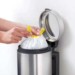 Brabantia NewIcon Wandprullenbak - 3 L - Matt Steel -Brabantia 1200x1200 466