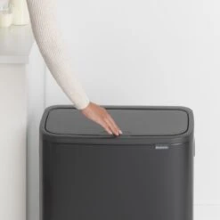 Brabantia Bo Touch Bin Prullenbak - 2 X 30 L - Matt Black -Brabantia 1200x1200 481