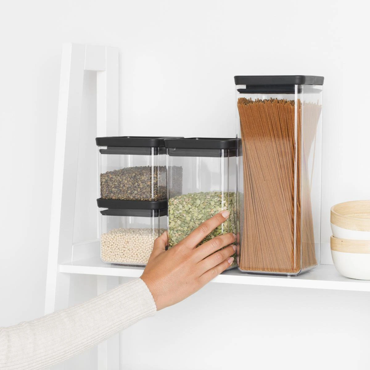 Brabantia Tasty+ Voorraadpotten - Stapelbaar - 2x 0,7 L - 2x 1,6 L - Dark Grey 6 Brabantia Tasty+ Voorraadpotten - Stapelbaar - 2x 0,7 L - 2x 1,6 L - Dark Grey - Afbeelding 4