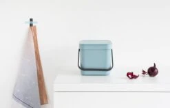 Brabantia Sort & Go Prullenbak - 6 L - Mint 22 Brabantia Sort & Go Prullenbak - 6 L - Mint -Brabantia 1200x766 24