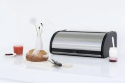 Brabantia Broodtrommel - Met Schuifdeksel - Matt Steel Fingerprint Proof -Brabantia 1200x798 1