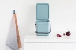 Brabantia Sort & Go Prullenbak - 6 L - Mint 19 Brabantia Sort & Go Prullenbak - 6 L - Mint -Brabantia 1200x799 139