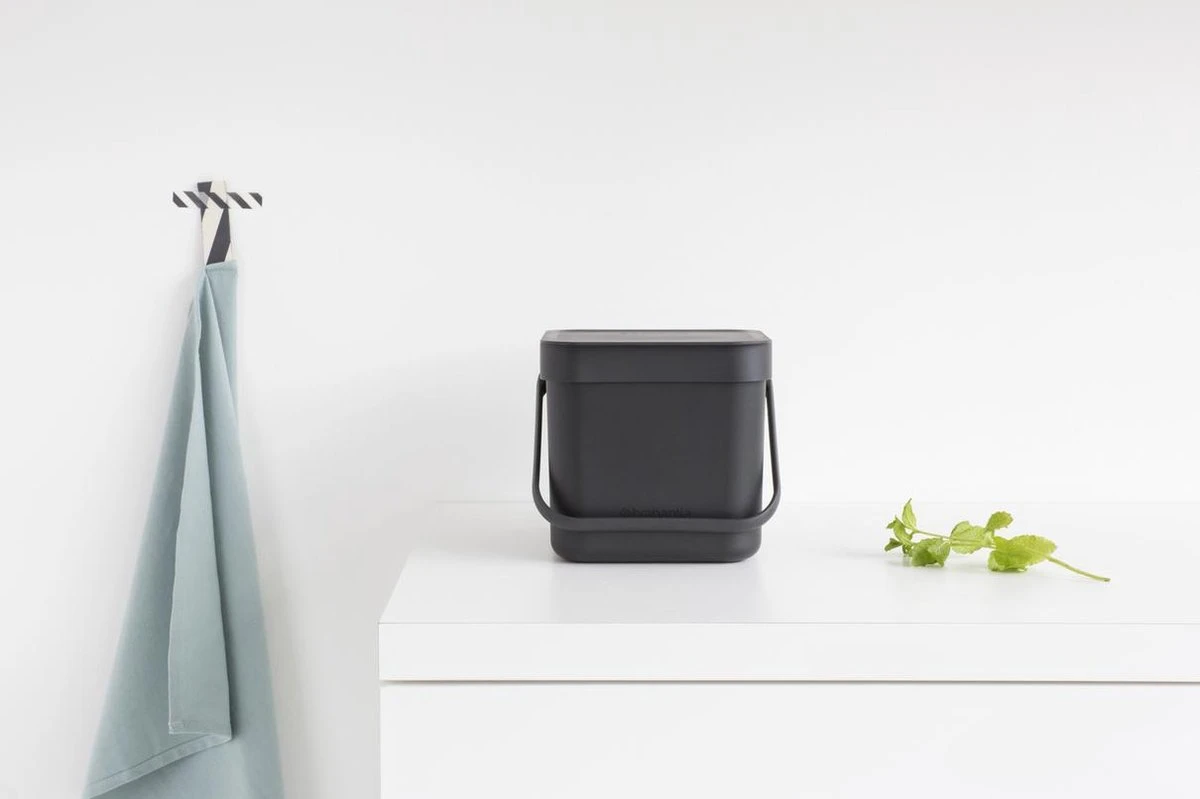 Brabantia Sort & Go Afvalbakje Aanrecht - 3 L - Dark Grey 7 Brabantia Sort & Go Afvalbakje Aanrecht - 3 L - Dark Grey - Afbeelding 5