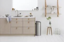 Brabantia Touch Bin Prullenbak - 40 L - Matt Steel Fingerprint Proof -Brabantia 1200x799 71
