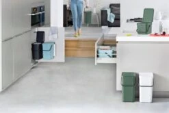 Brabantia Sort & Go Aanrecht Afvalbakje - 3 L - Fir Green -Brabantia 1200x800 152