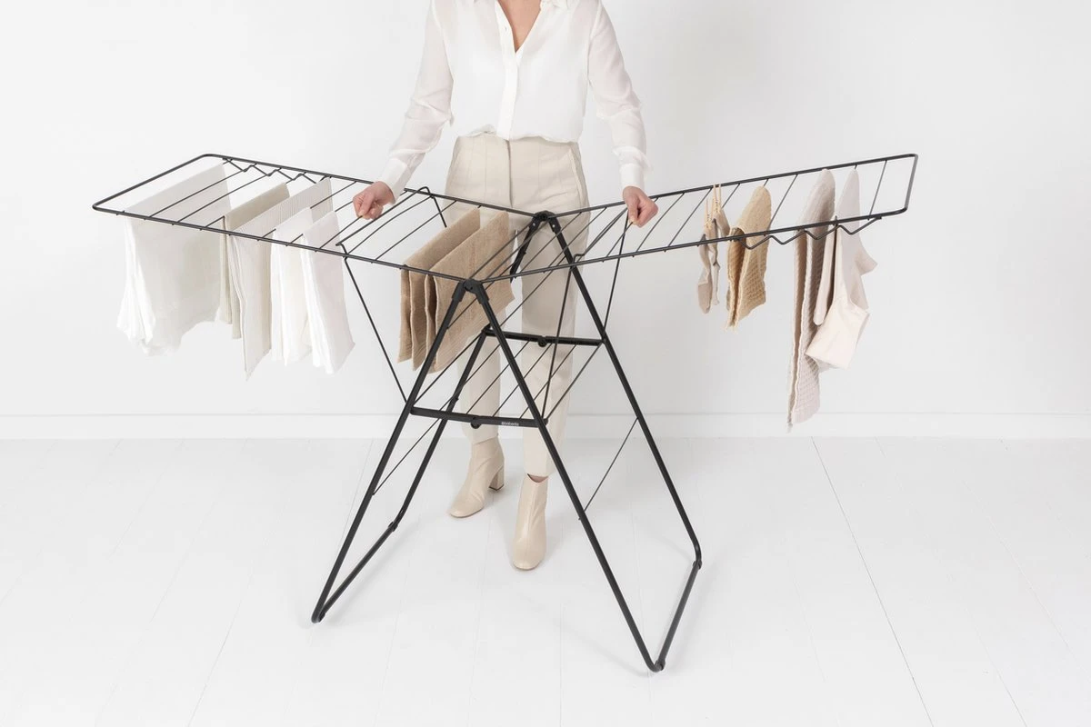 Brabantia HangOn Droogrek Inklapbaar - 25 Meter - Matt Black 13 Brabantia HangOn Droogrek Inklapbaar - 25 Meter - Matt Black - Afbeelding 11