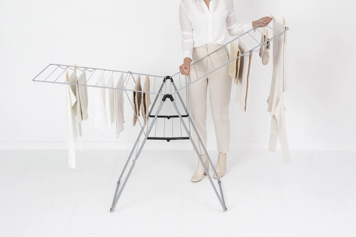 Brabantia HangOn Droogrek Inklapbaar - 25 Meter - Metallic Grey 13 Brabantia HangOn Droogrek Inklapbaar - 25 Meter - Metallic Grey - Afbeelding 11