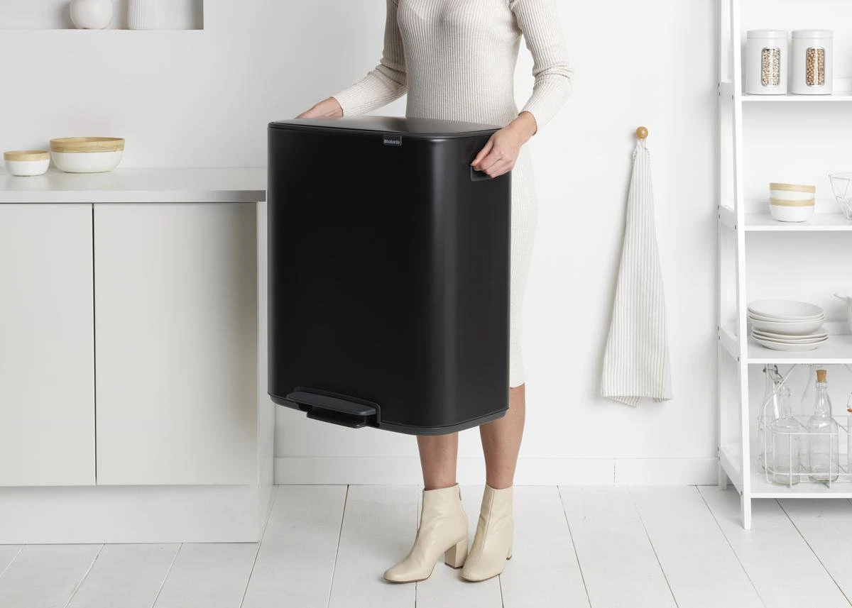 Brabantia Bo Prullenbak - 60 L - Matt Black 8 Brabantia Bo Prullenbak - 60 L - Matt Black - Afbeelding 6