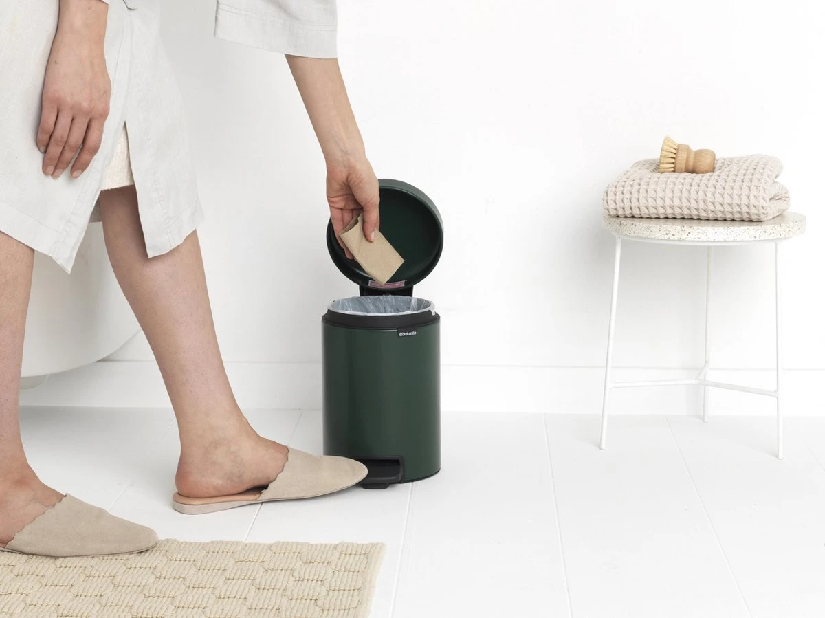 Brabantia NewIcon Prullenbak - 3 L - Pine Green 15 Brabantia NewIcon Prullenbak - 3 L - Pine Green - Afbeelding 13