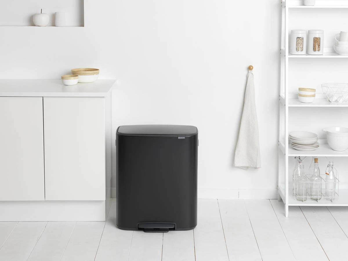 Brabantia Bo Prullenbak - 60 L - Matt Black 7 Brabantia Bo Prullenbak - 60 L - Matt Black - Afbeelding 5