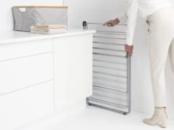 Brabantia HangOn Droogrek Inklapbaar - 25 Meter - Metallic Grey 23 Brabantia HangOn Droogrek Inklapbaar - 25 Meter - Metallic Grey -Brabantia 1200x900 49