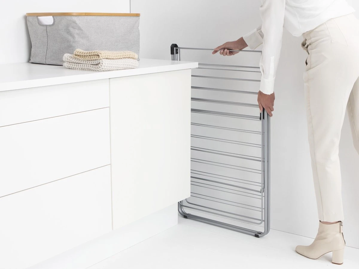 Brabantia HangOn Droogrek Inklapbaar - 25 Meter - Metallic Grey 6 Brabantia HangOn Droogrek Inklapbaar - 25 Meter - Metallic Grey - Afbeelding 4