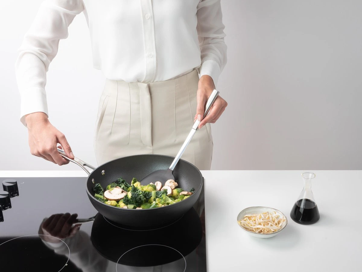 Brabantia Profile Wokspatel - Anti-aanbak - RVS 5 Brabantia Profile Wokspatel - Anti-aanbak - RVS - Afbeelding 3