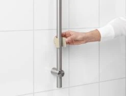 Brabantia ReNew Doucherek - Zonder Boren - Soft Beige 28 Brabantia ReNew Doucherek - Zonder Boren - Soft Beige -Brabantia 1200x916 2