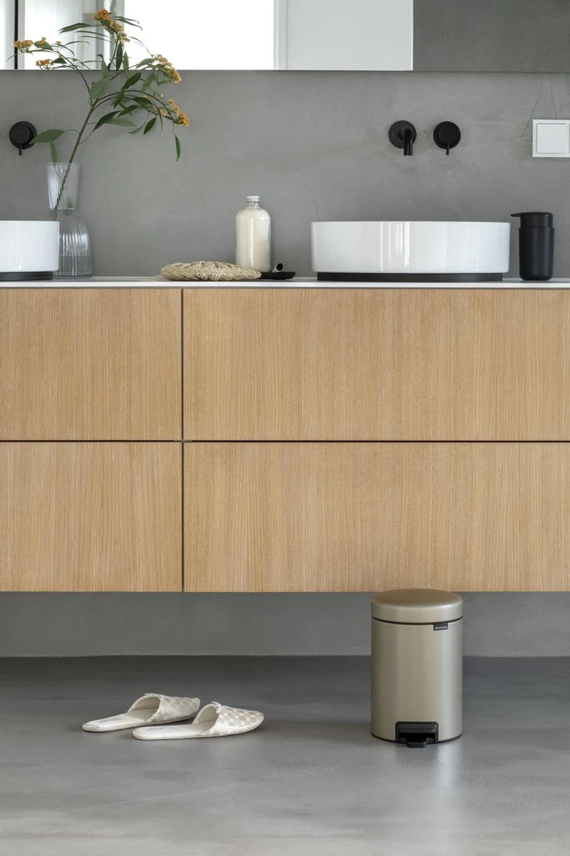 Brabantia NewIcon Prullenbak - 3 L - Metallic Gold 18 Brabantia NewIcon Prullenbak - 3 L - Metallic Gold - Afbeelding 16