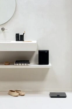 Brabantia Bo Prullenbak - 4 L - Matt Black -Brabantia 800x1200 4