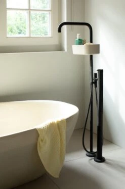 Brabantia ReNew Doucherek - Zonder Boren - Soft Beige 33 Brabantia ReNew Doucherek - Zonder Boren - Soft Beige -Brabantia 800x1200 50