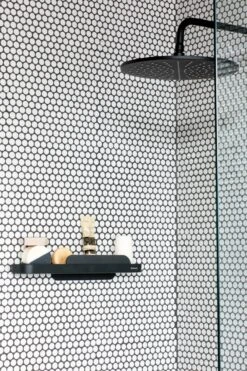 Brabantia MindSet Doucheplank Met Wisser - Mineral Infinite Grey 17 Brabantia MindSet Doucheplank Met Wisser - Mineral Infinite Grey -Brabantia 800x1200 51