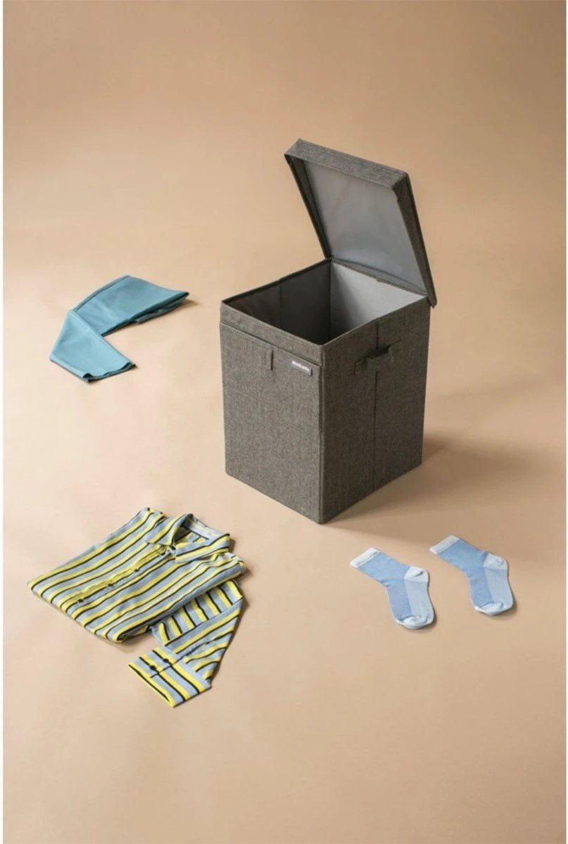 Brabantia Wasmand Met Deksel - Stapelbaar - 35 L - Pepper Black 13 Brabantia Wasmand Met Deksel - Stapelbaar - 35 L - Pepper Black - Afbeelding 11