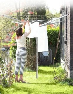 Brabantia Topspinner Droogmolen Met Metalen Grondanker - 60 M - Metallic Grey -Brabantia 931x1200 1