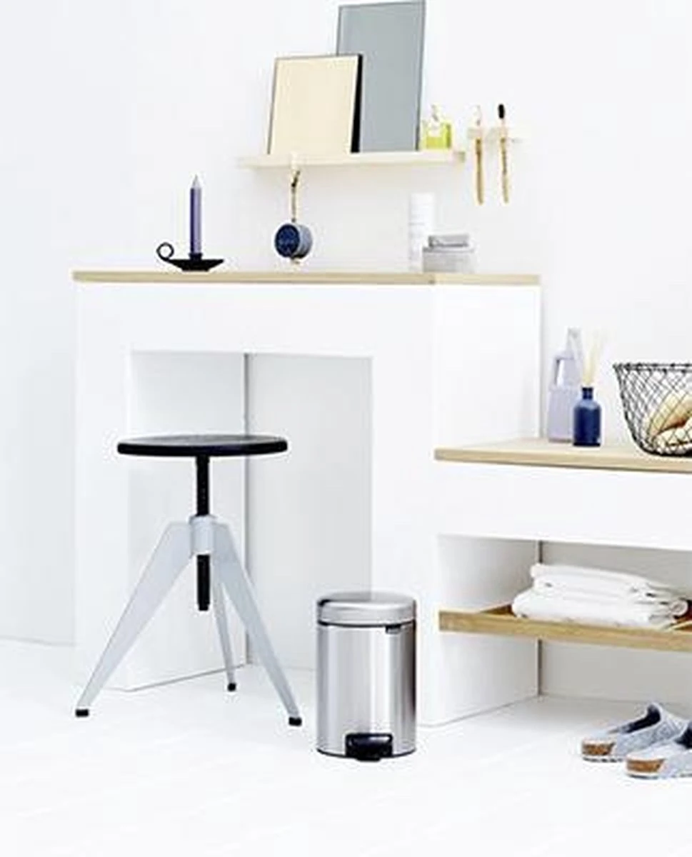 Brabantia NewIcon Prullenbak - 3 L - Matt Steel 19 Brabantia NewIcon Prullenbak - 3 L - Matt Steel - Afbeelding 17